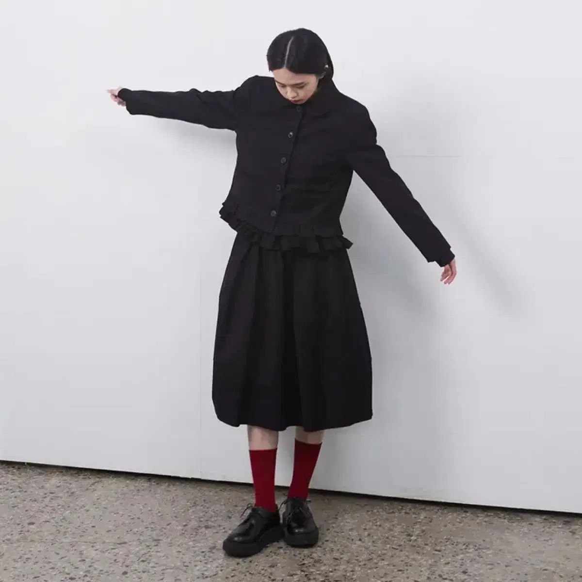 オヘシオ バルーン ISTJ VENDING MACHINE Ver. ミディ スカート ブラック