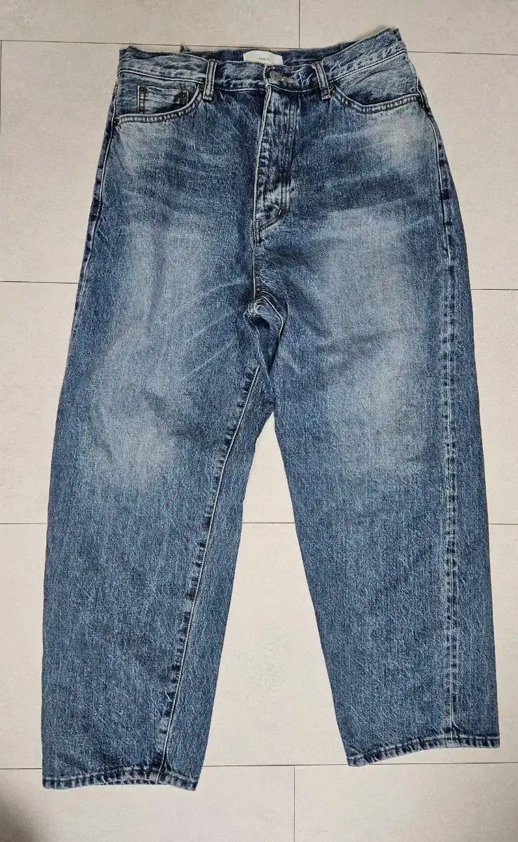 OURSELVES(アワーセルブス) デニム 2 サイズ OURSELVES(アワーセルブス) デニム 2 サイズ