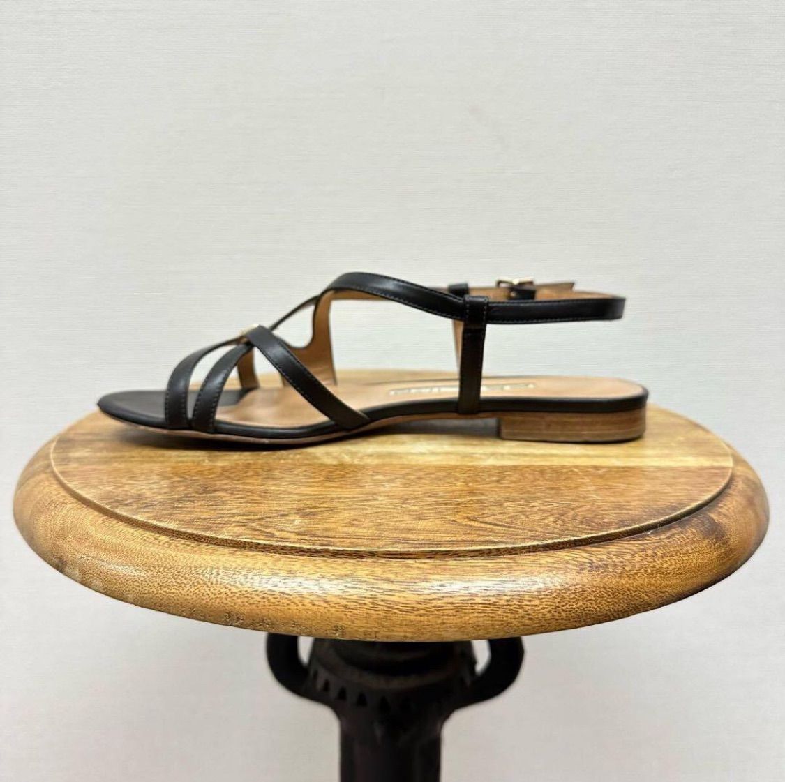 PELLICO ペリーコ クロスバック ストラップ フラット サンダル MADE IN