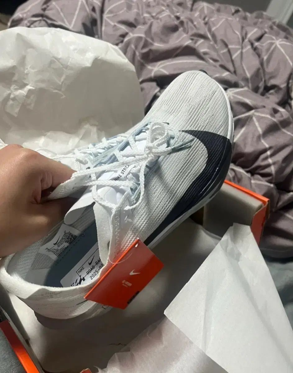 260 NIKE ナイキ ズーム ストリークフライ2 白 オブシディアン 迷 Me