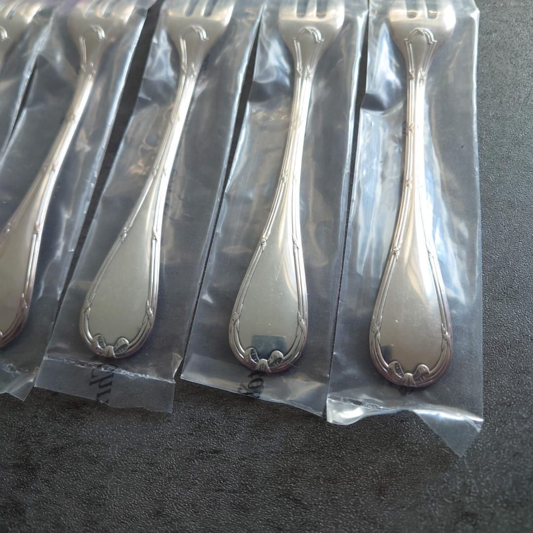 △未使用△クリストフル　リュバン　ケーキフォーク　6本　ケース付き クリストフル リュバン ケーキフォーク 未開封 6点 - メルカリ