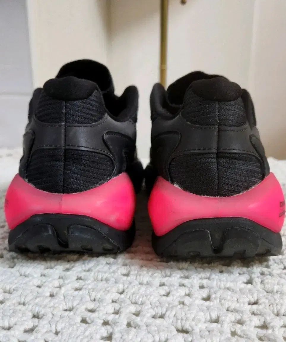 アディダス ZX R IN