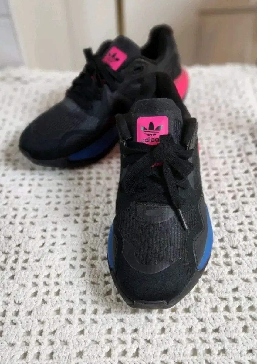 アディダス ZX R IN