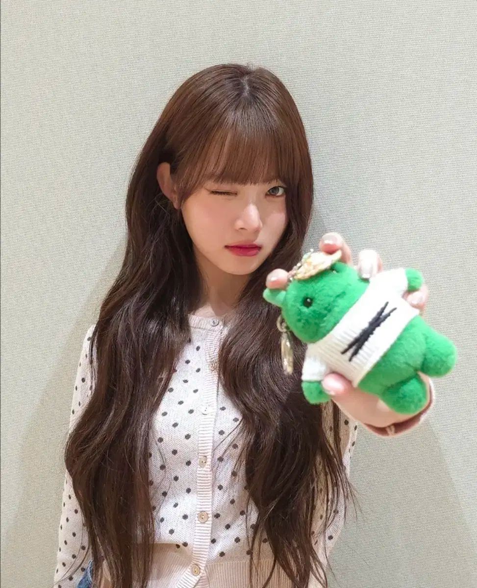 LE SSERAFIM（ルセラフィム）アンドロイド コラボ ぬいぐるみ