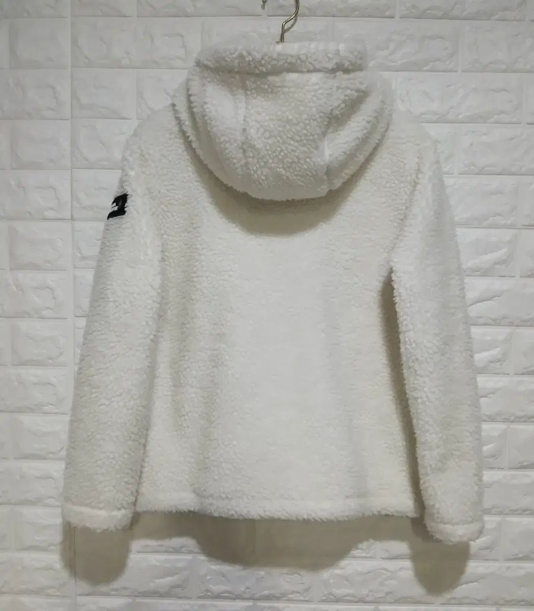 ナショナルジオグラフィック フリース 85