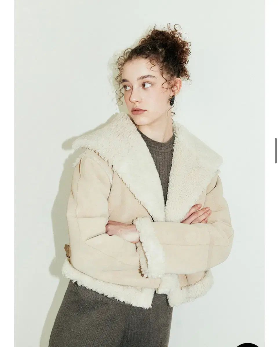 RAIVE レイブ リバーシブル ムートン ベージュ