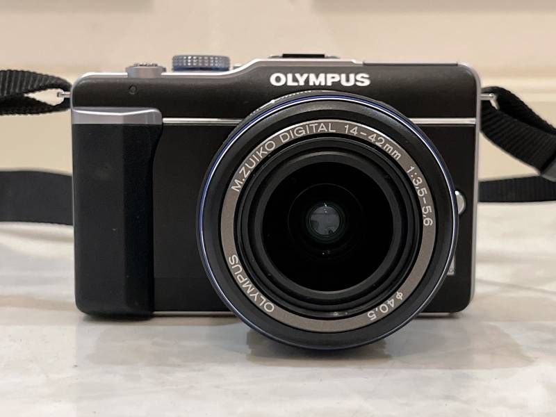 OLYMPUS PEN E PL 1 ミラーレス一眼 ブラック M ZUIKO DIGITAL レンズ 14 42㎜ 3 5 6 動作ok