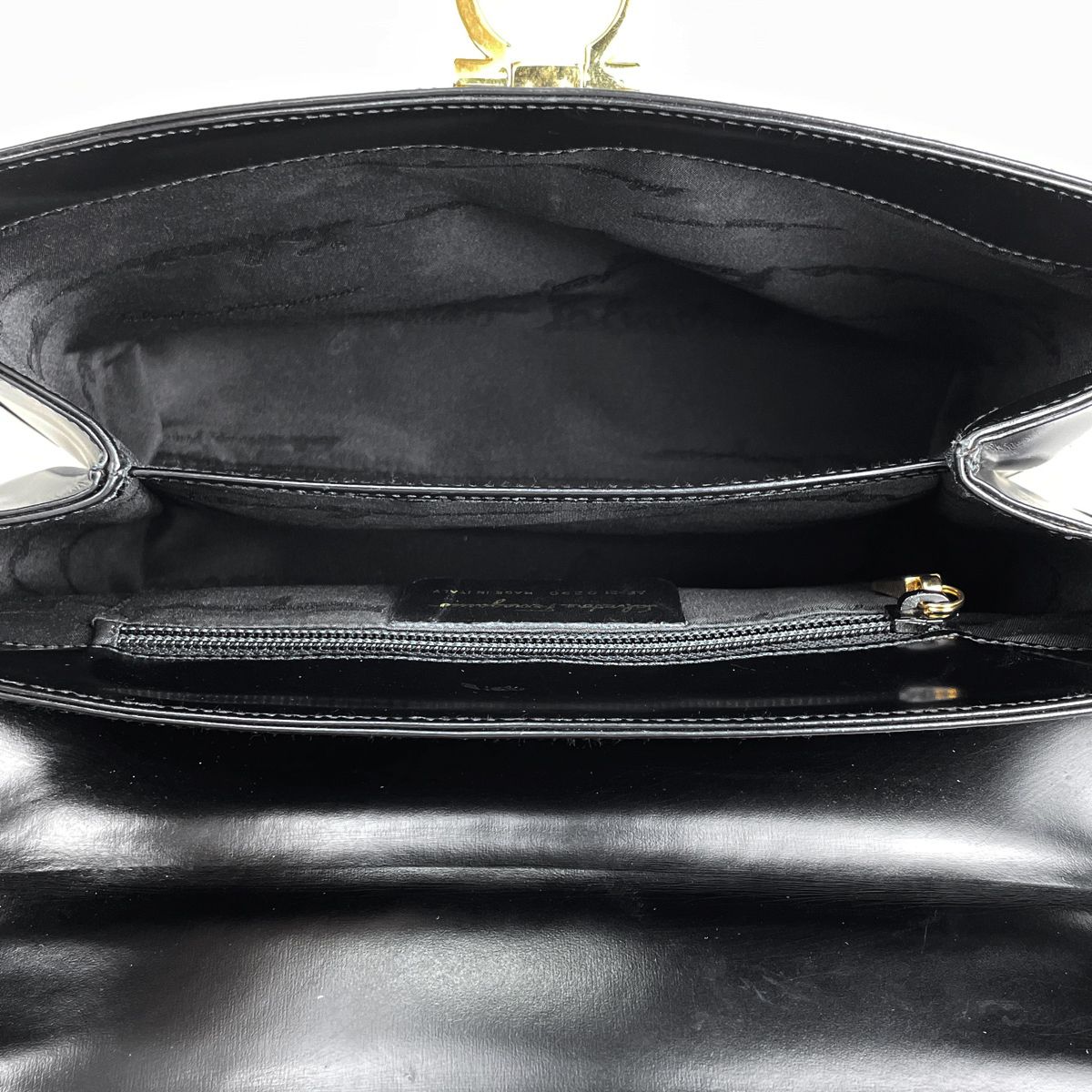 サルヴァトーレフェラガモ Salvatore Ferragamo ガンチーニ