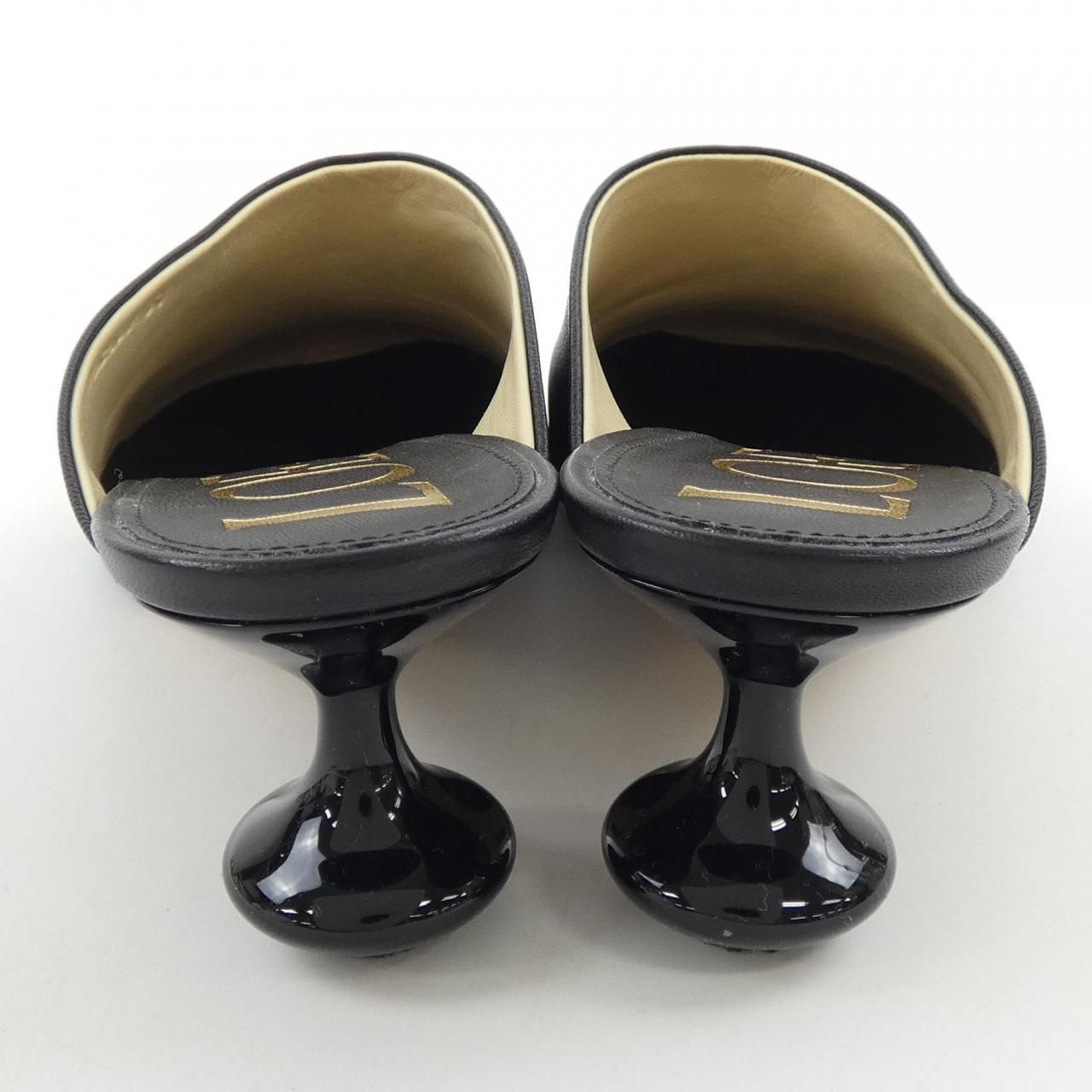 LOEWE トイミュール