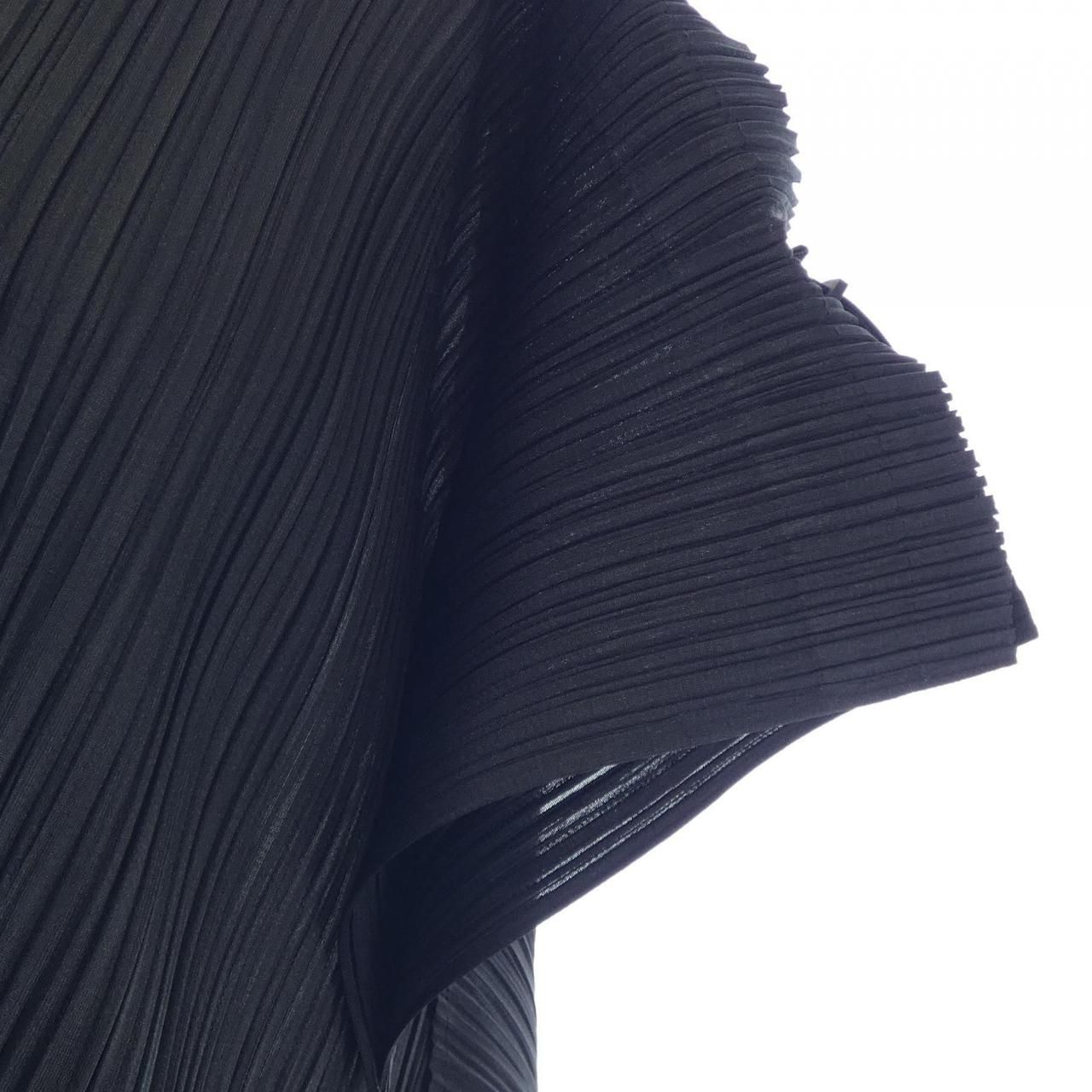 プリーツプリーズ PLEATS