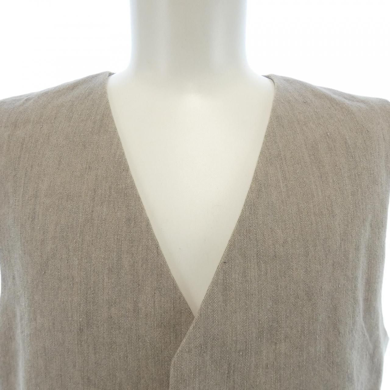 ザロウ THE ROW 460-W 2422 ベスト