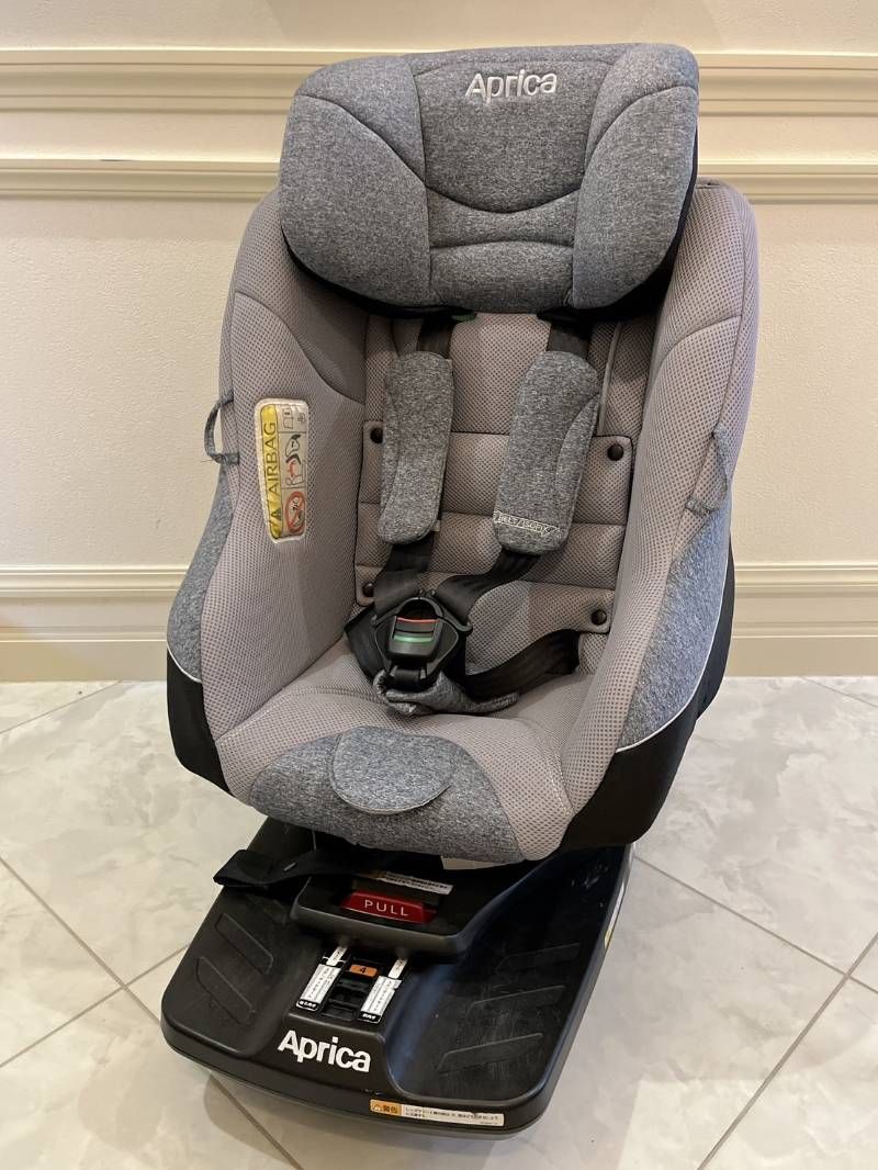 Aprica Cururila アップリカ クルリラ チャイルドシート ISOFIX