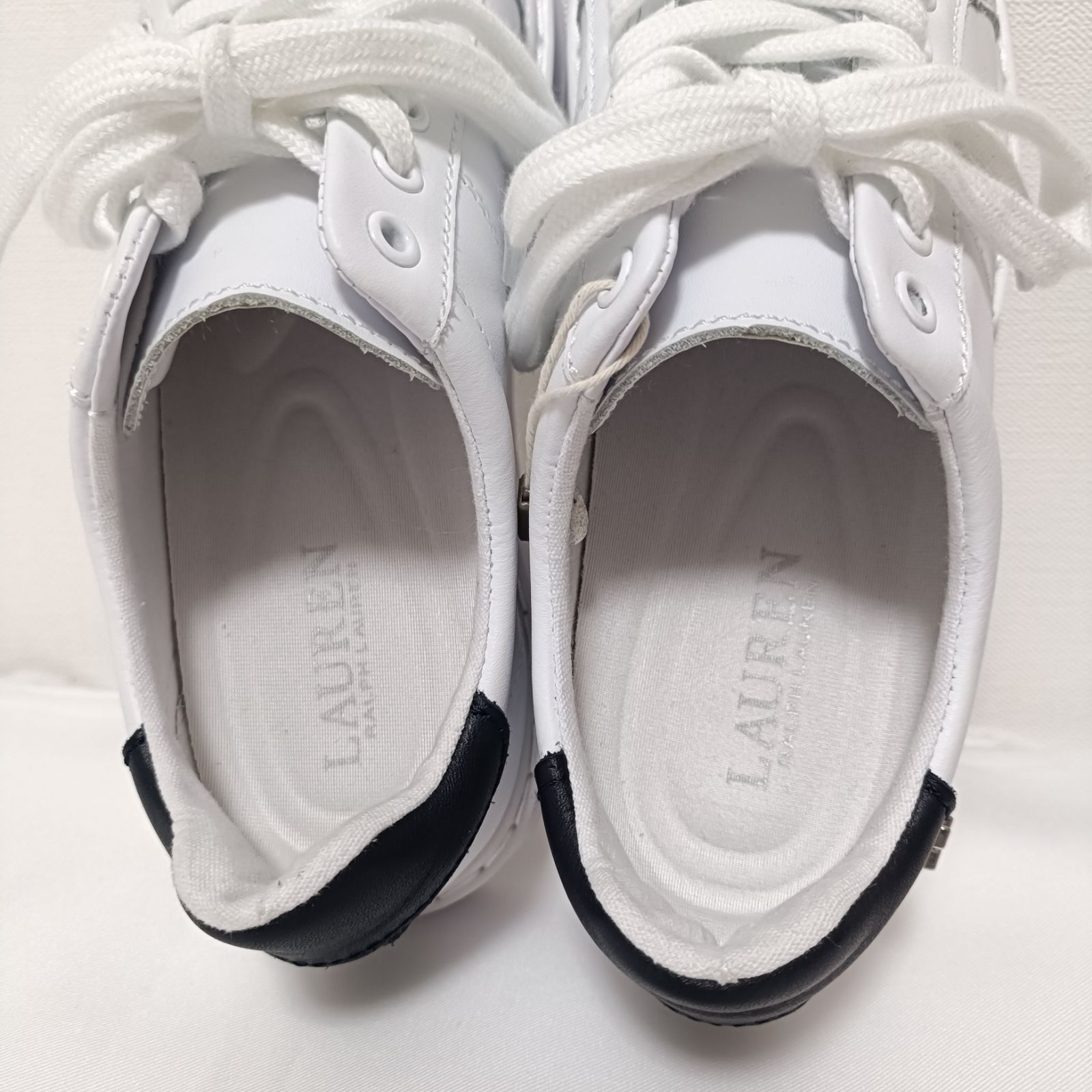 新品未使用】Lauren Ralph Lauren ローレンラルフローレン スニーカー 