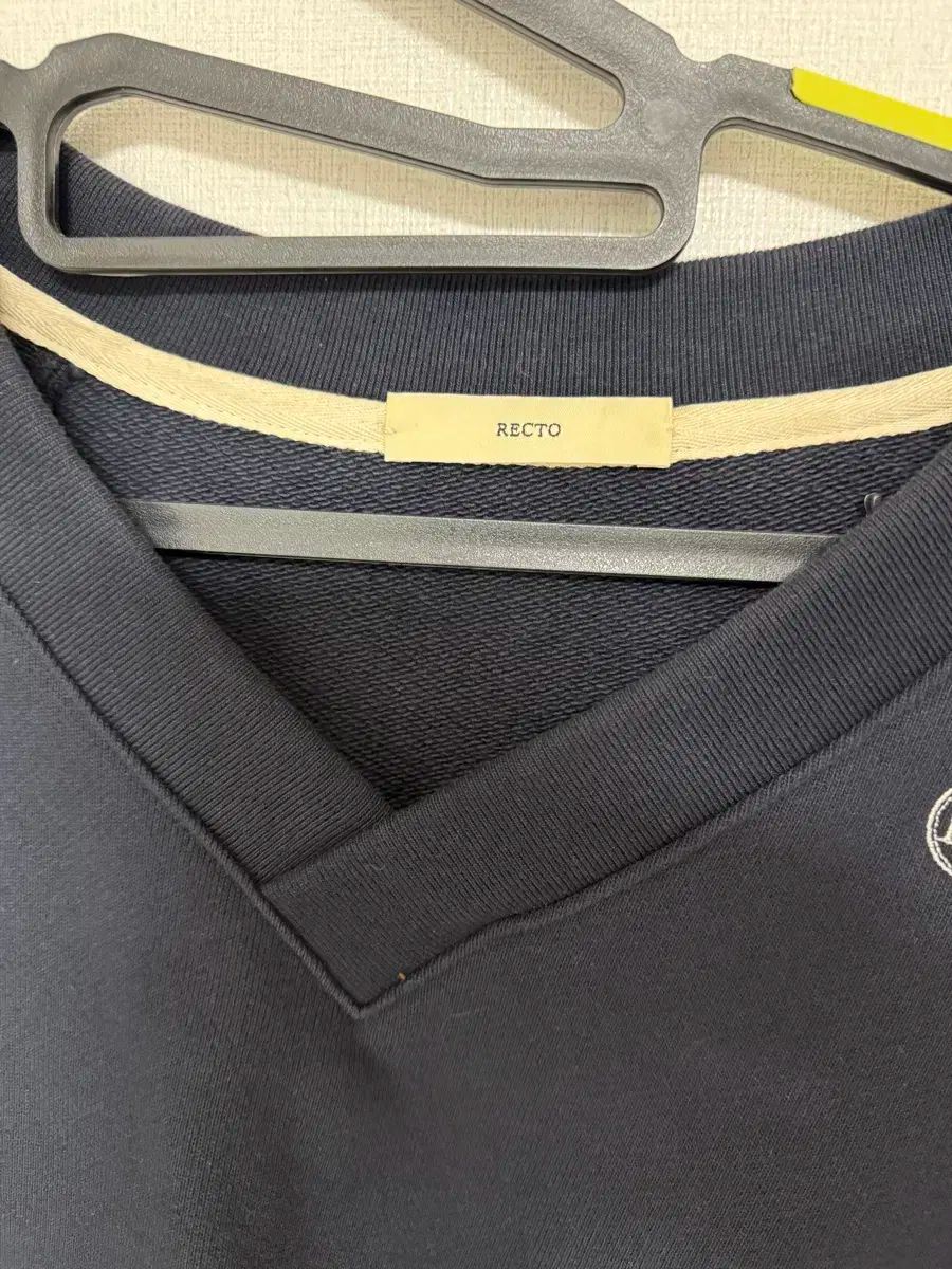 RECTO レクト ネイビー Vネック スウェット - メルカリ