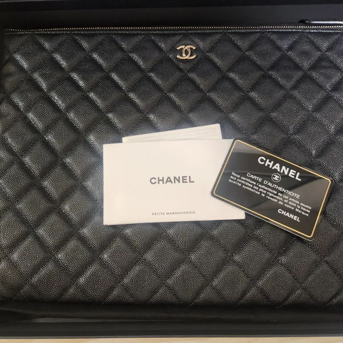 シャネル ブラック キャビア クラッチバッグ ギャランティーカード