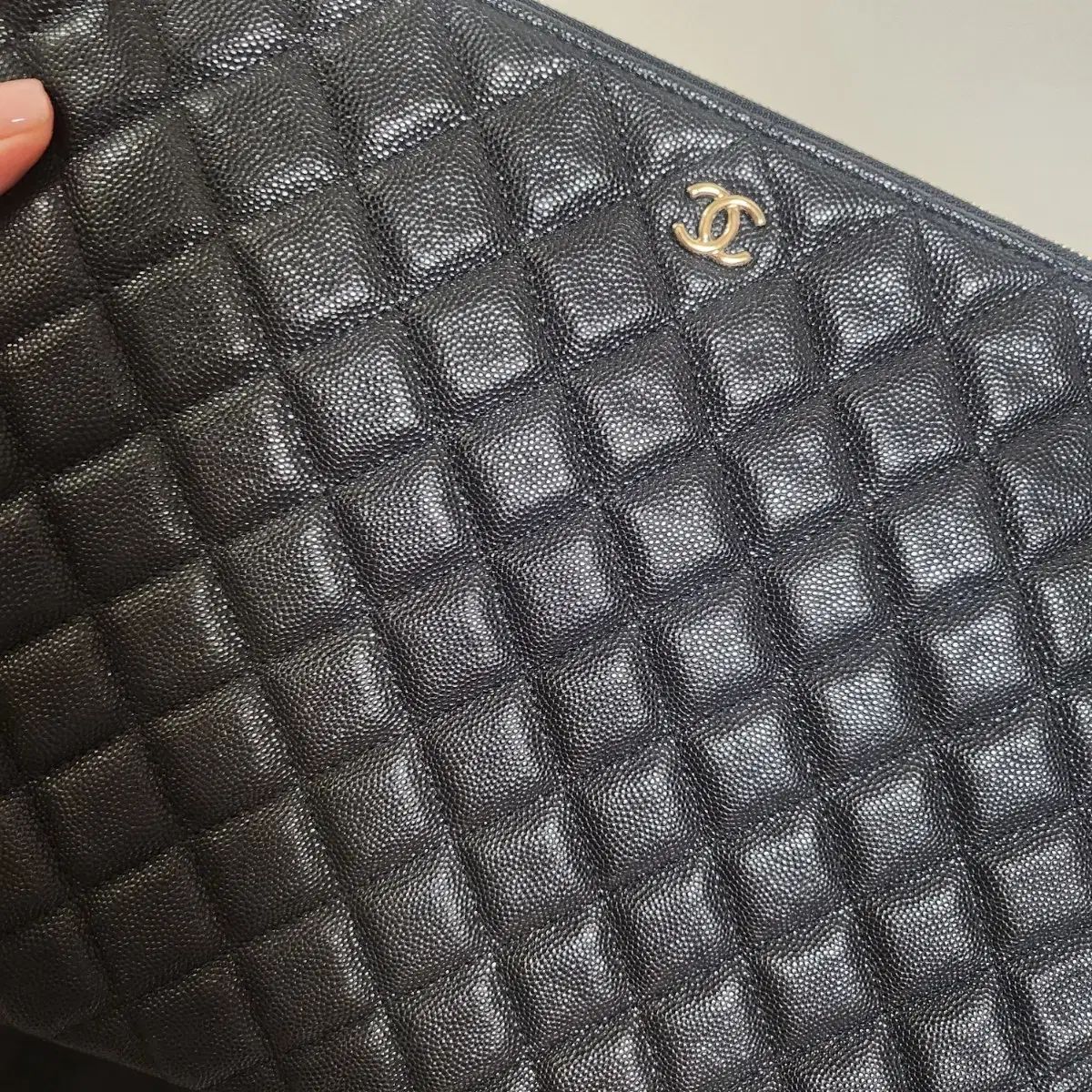 シャネル ブラック