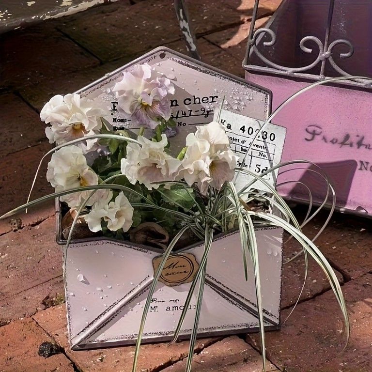 壁掛けプランター】アイアン製 スクエア型 植木鉢 多肉植物/ハーブ/花