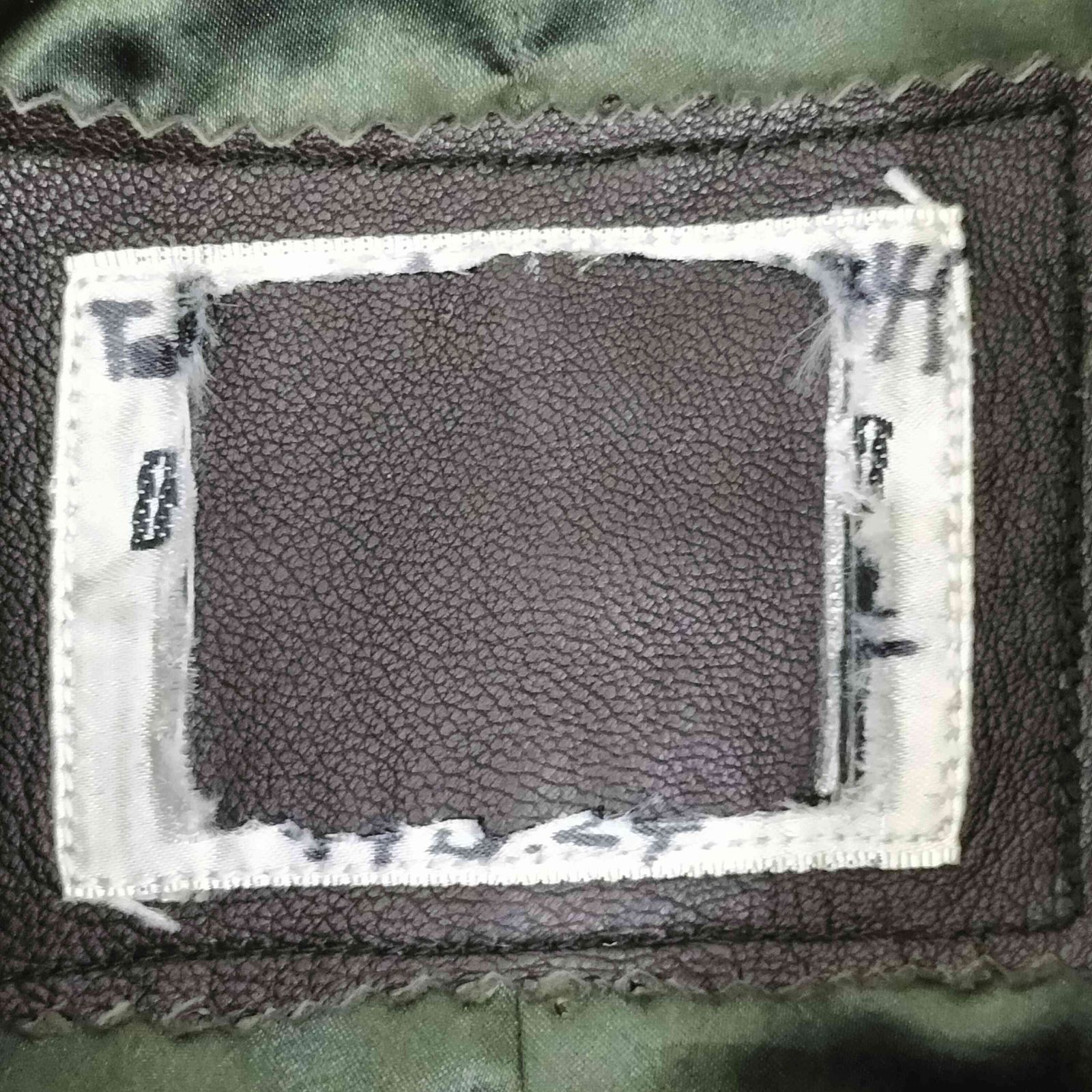 レザーハーフコート