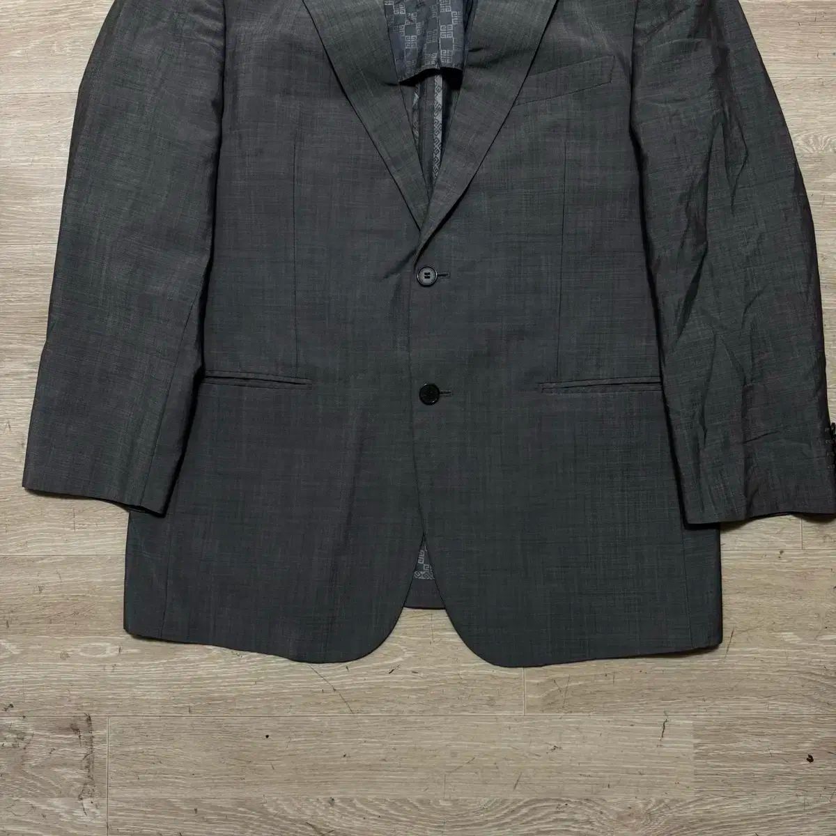 Givenchy ジバンシィ