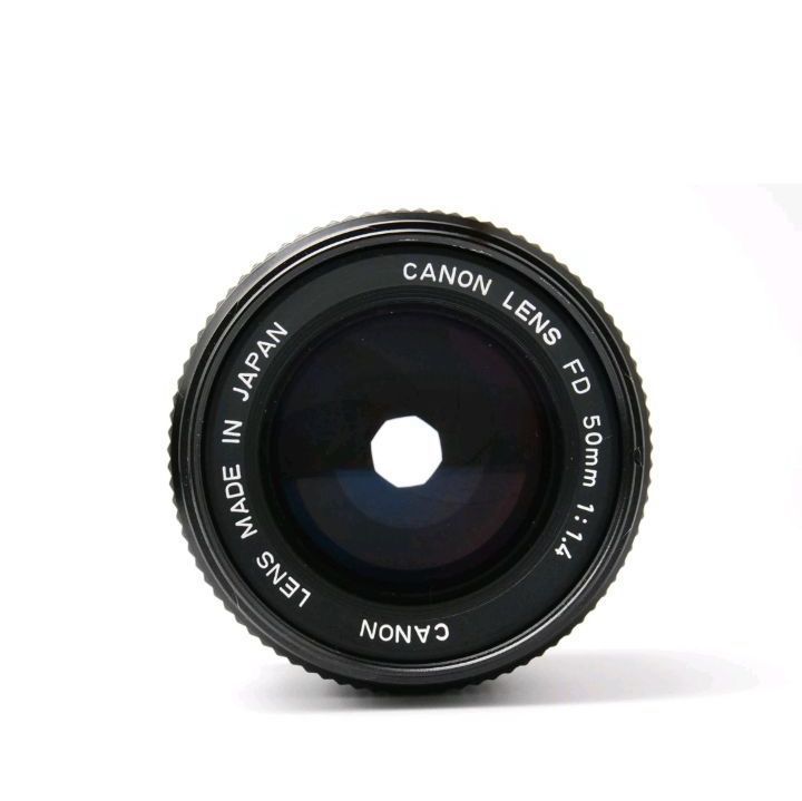 Canon New FD 50mm F1.4 標準レンズ MF 美品 近接良好 光学カビ・曇り
