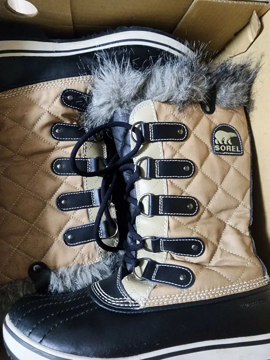 SOREL ソレル 260 サイズ