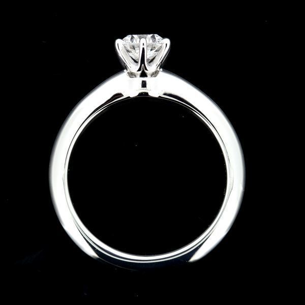 ティファニー ソリティア 0.59ct ダイヤモンド リング G-VS1-3EX Pt950