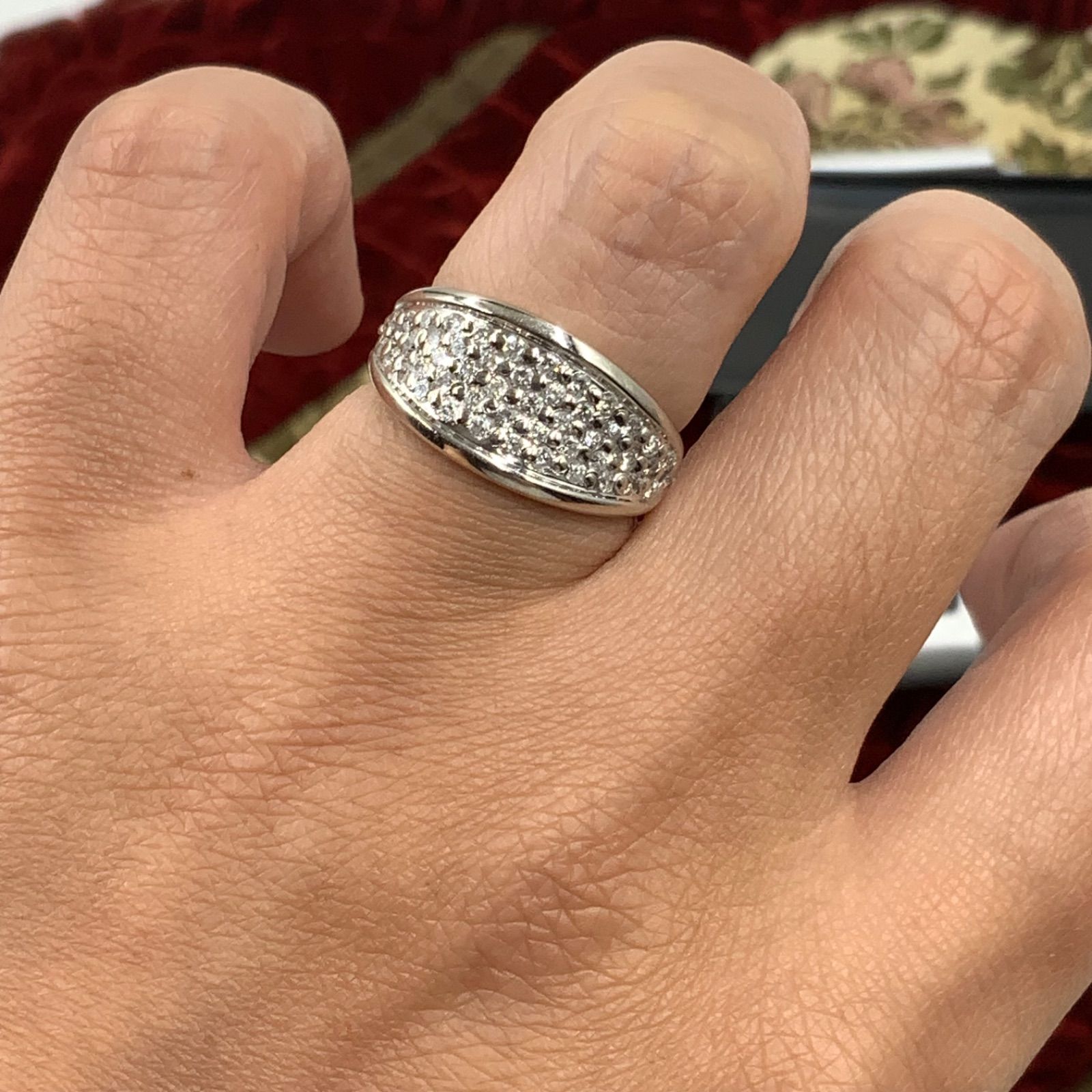 パヴェダイヤリング