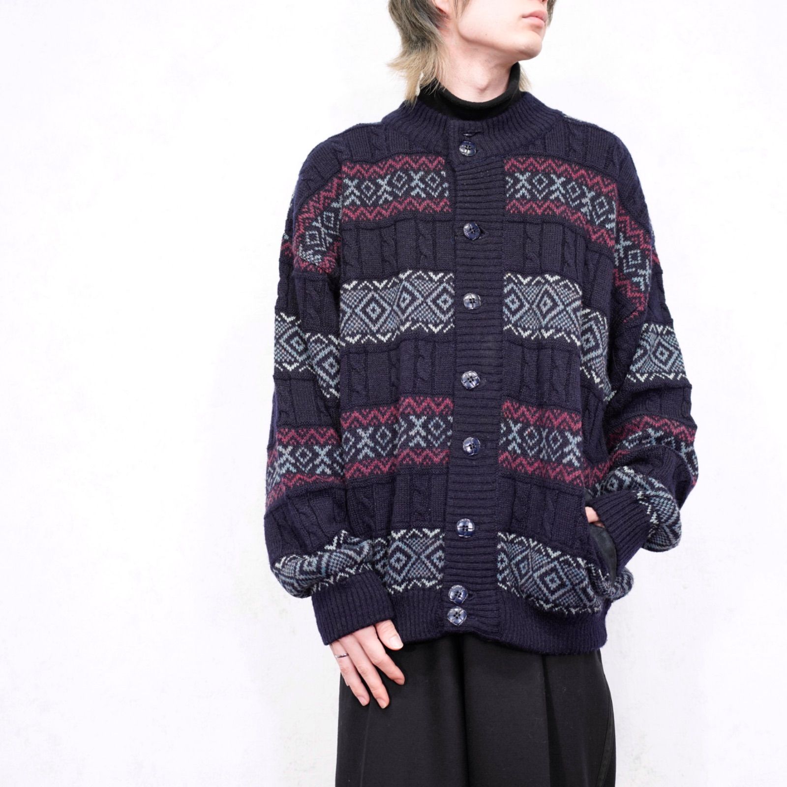 EU VINTAGE tris line PATTERNED DESIGN KNIT BLOUSON/ヨーロッパ古着 