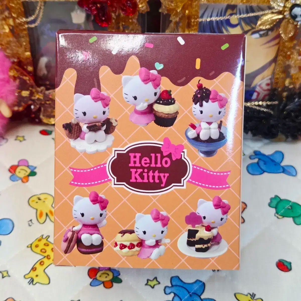 キティ フォーメーションアーツ エッグアート サンリオ 馬車 女王