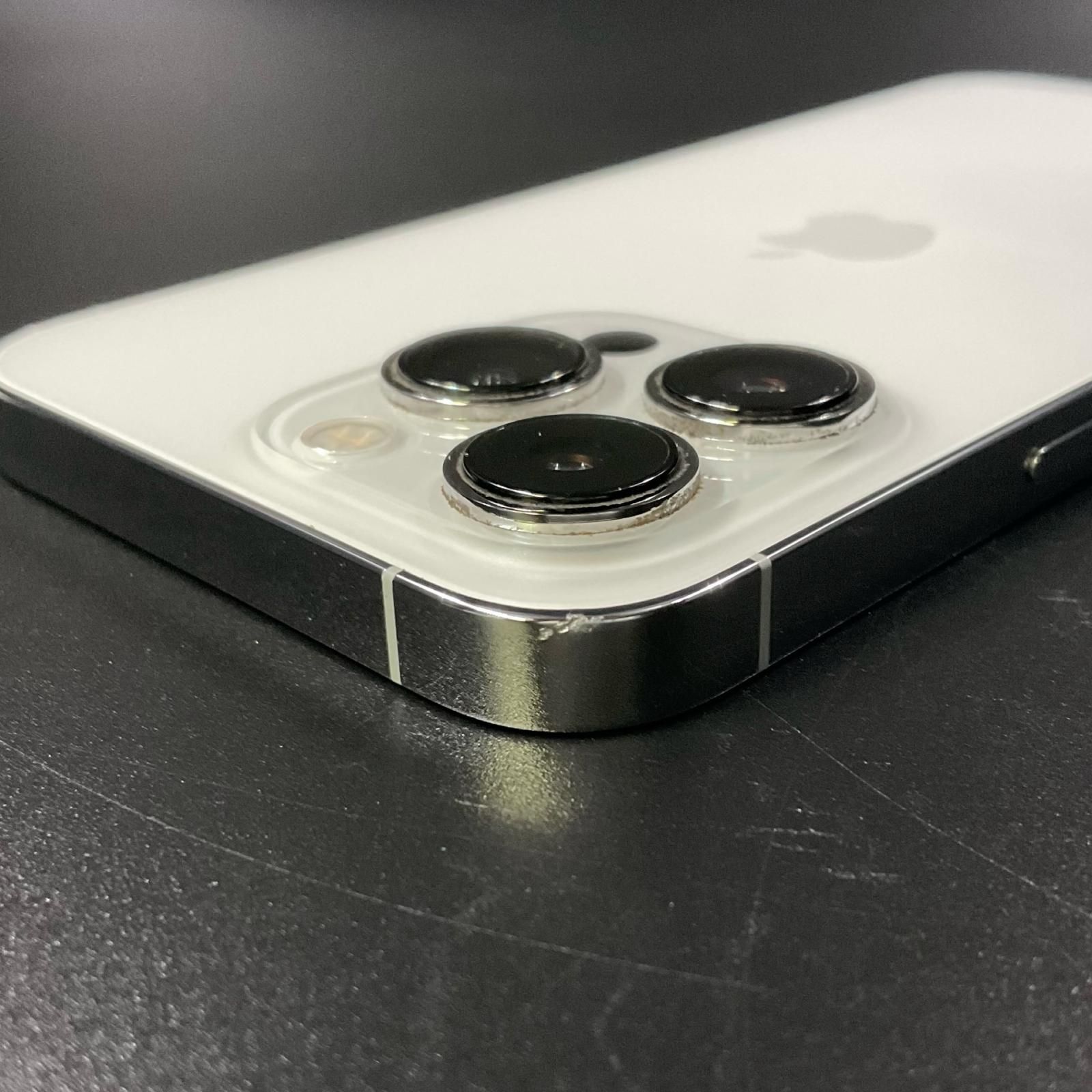 iPhone 13 Pro 128GB シルバー docomo 白ロム 動作確認済 79%【全額