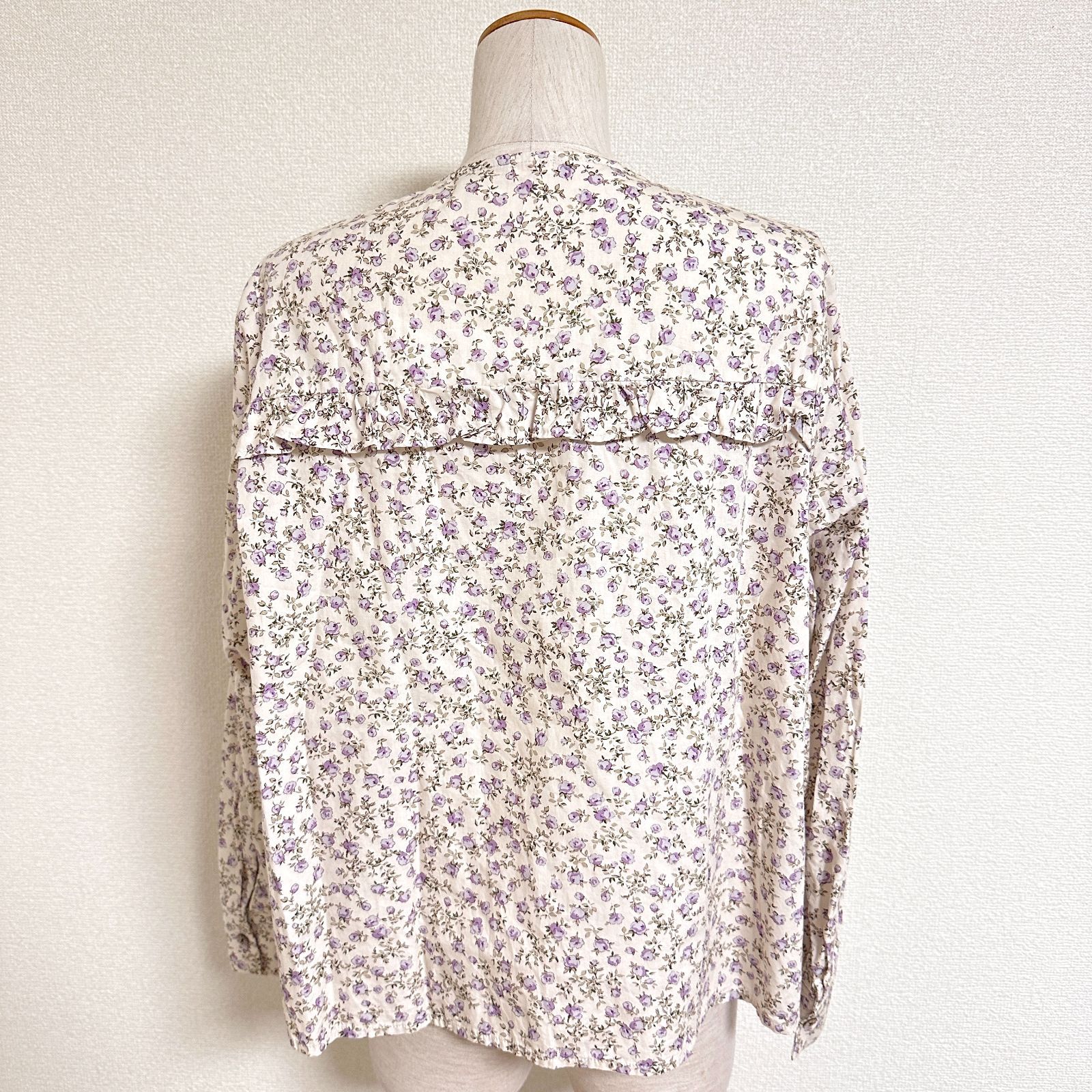 花モチーフシェルボタン