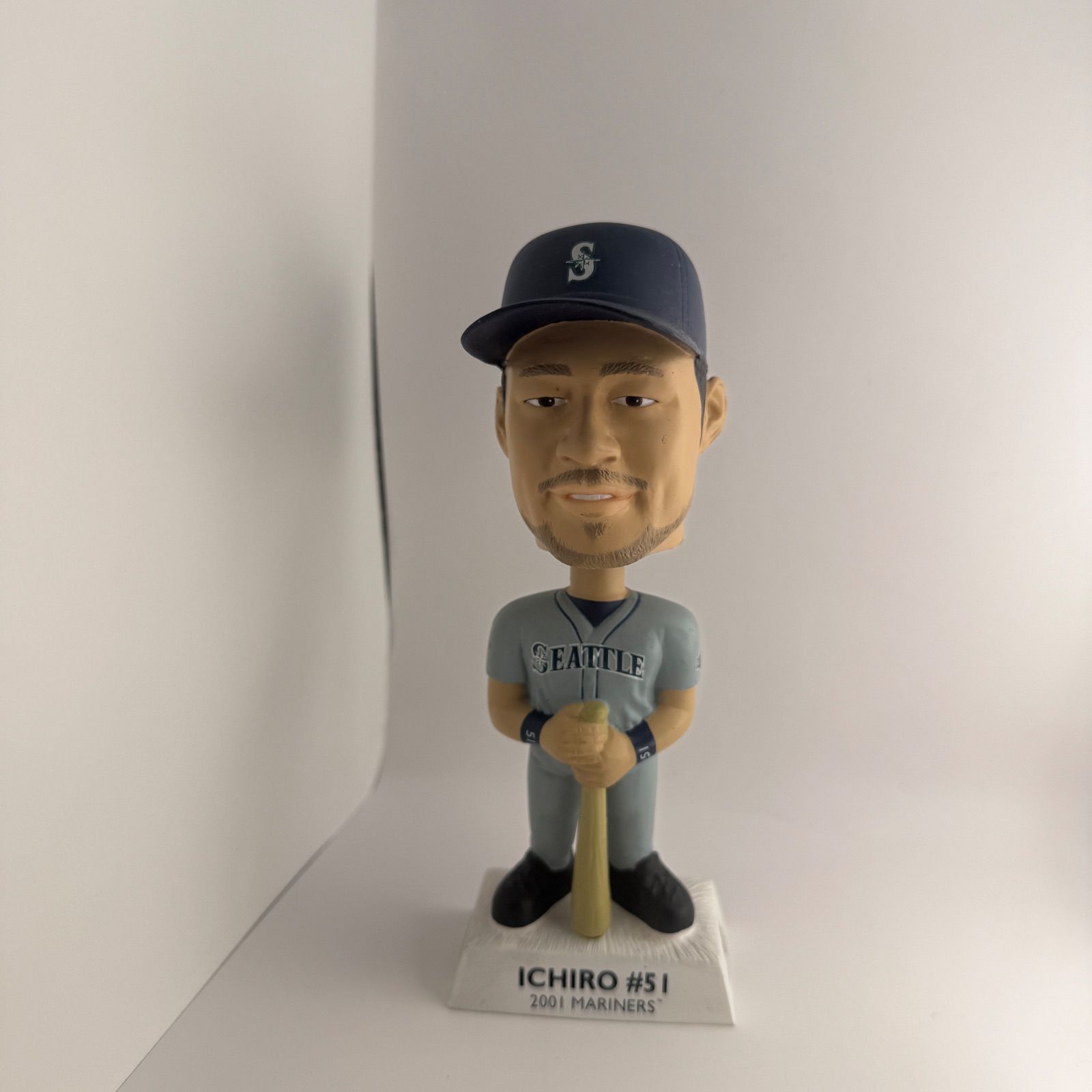 イチロー ボブルヘッド フィギュア #51 イチロー ボブルヘッド 首振り人形 2001 MARINERS #51 - メルカリ