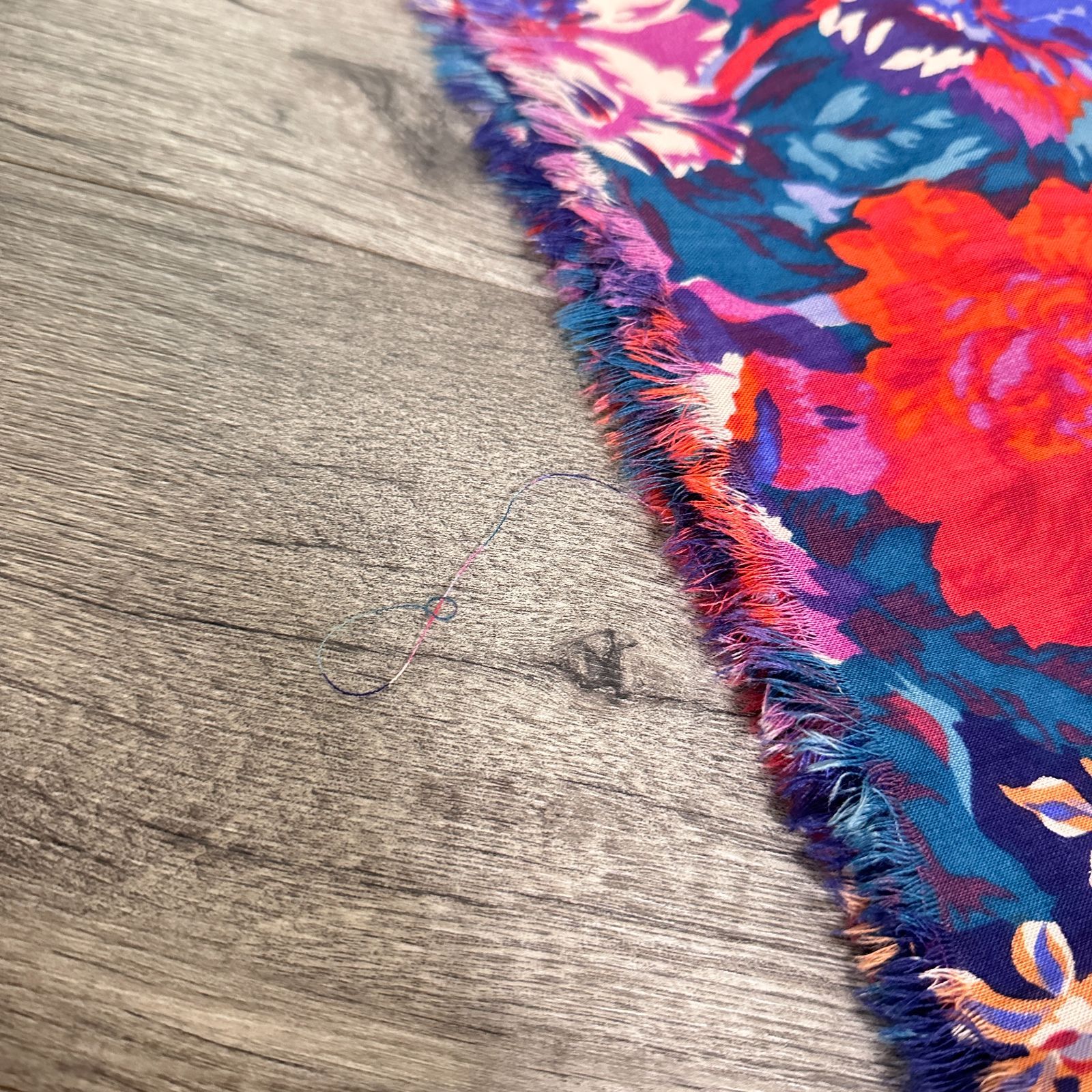 美品 リバティ LIBERTY ヴィンテージ イギリス製(イングランド製) 花柄