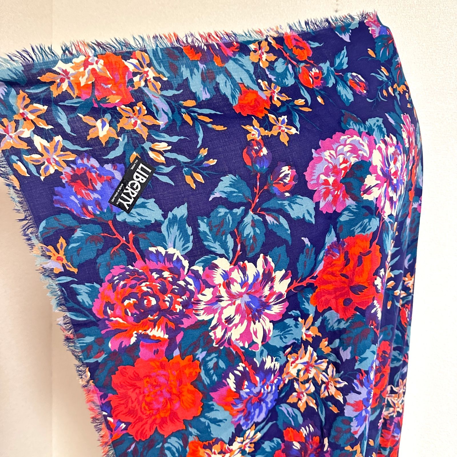美品 リバティ LIBERTY ヴィンテージ イギリス製(イングランド製) 花柄