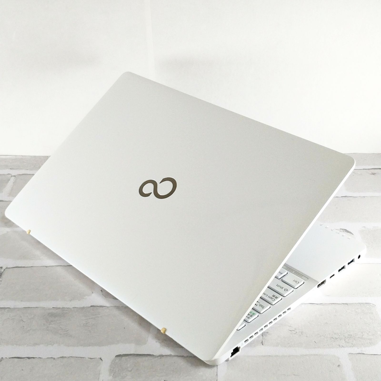 高性能Corei7 大容量 1TB 最新 Windows11 第7世代 15.6インチ ノート