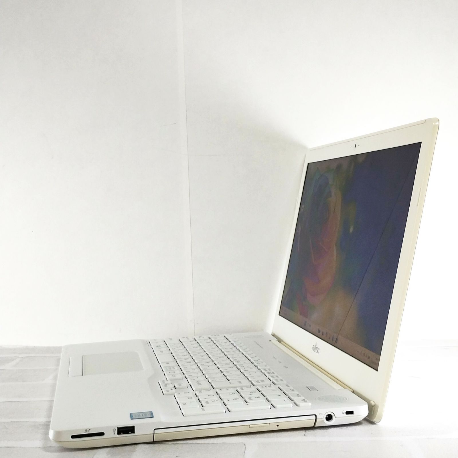 ノートパソコン