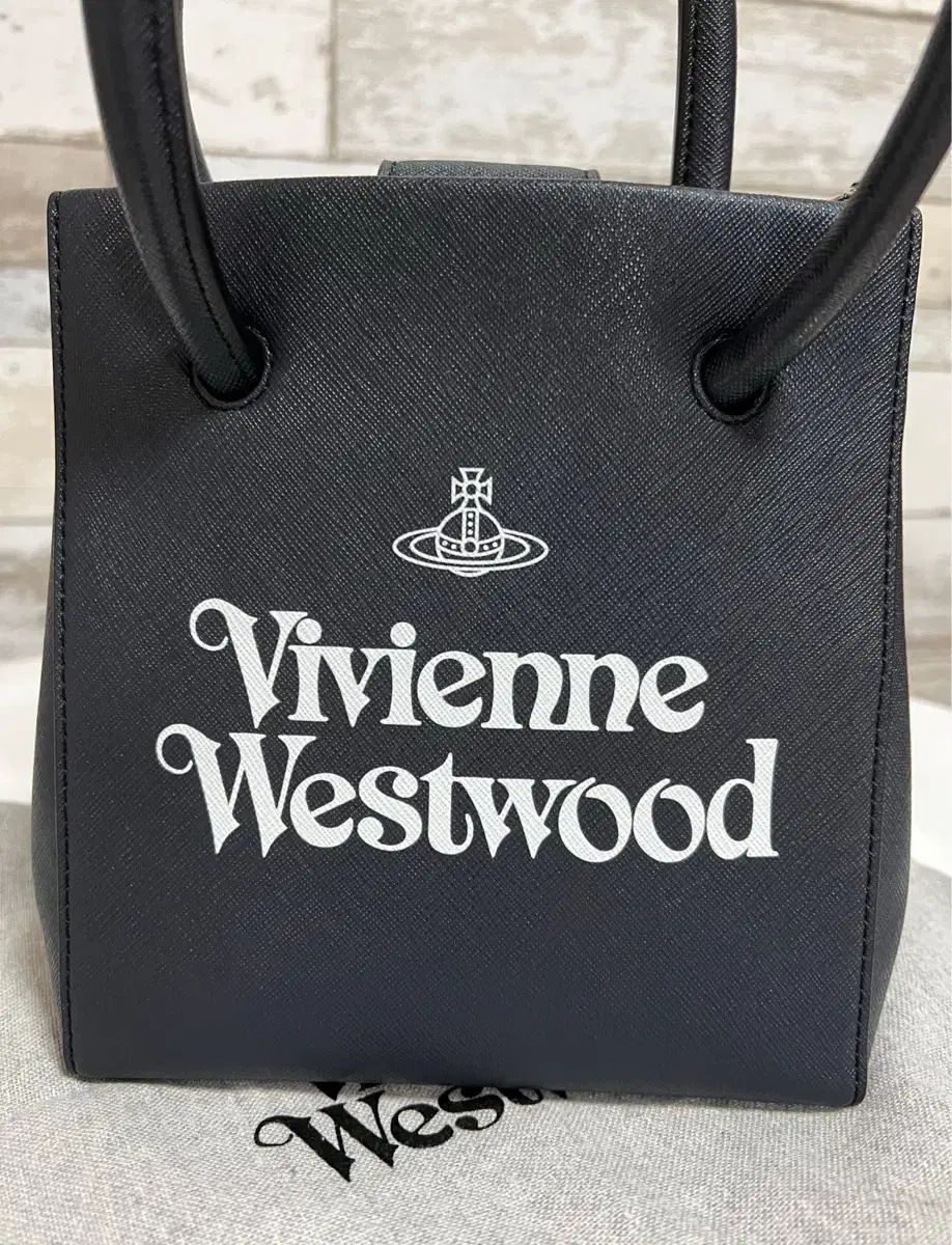 Vivienne Westwood ヴィヴィアン ウエストウッド sloane ミニ クロスボディーバッグ トートバッグ