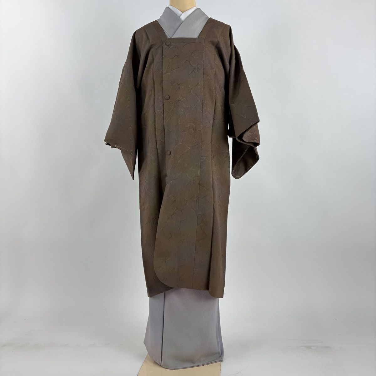道行 身丈63 cm 裄丈63 5 S 和装コート 角衿 地紋 ぼかし 焦茶色 正絹