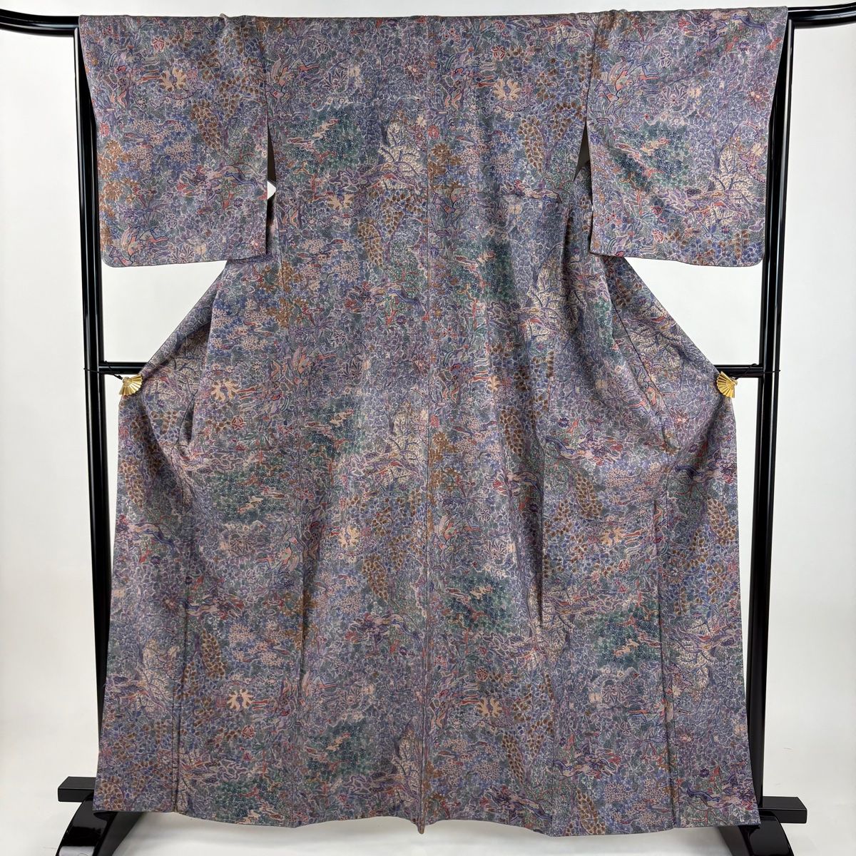 小紋 身丈161.5 cm 裄丈66.5 M 袷 紬地 京嵯峨野二代目伊勢蔵 落款 更紗 動物 紫 正絹