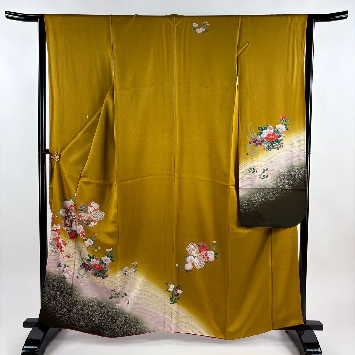 振袖 身丈162 5 cm 裄丈63 S 袷 御所車 桜 金銀彩 ぼかし 山吹茶色 正絹 秀品