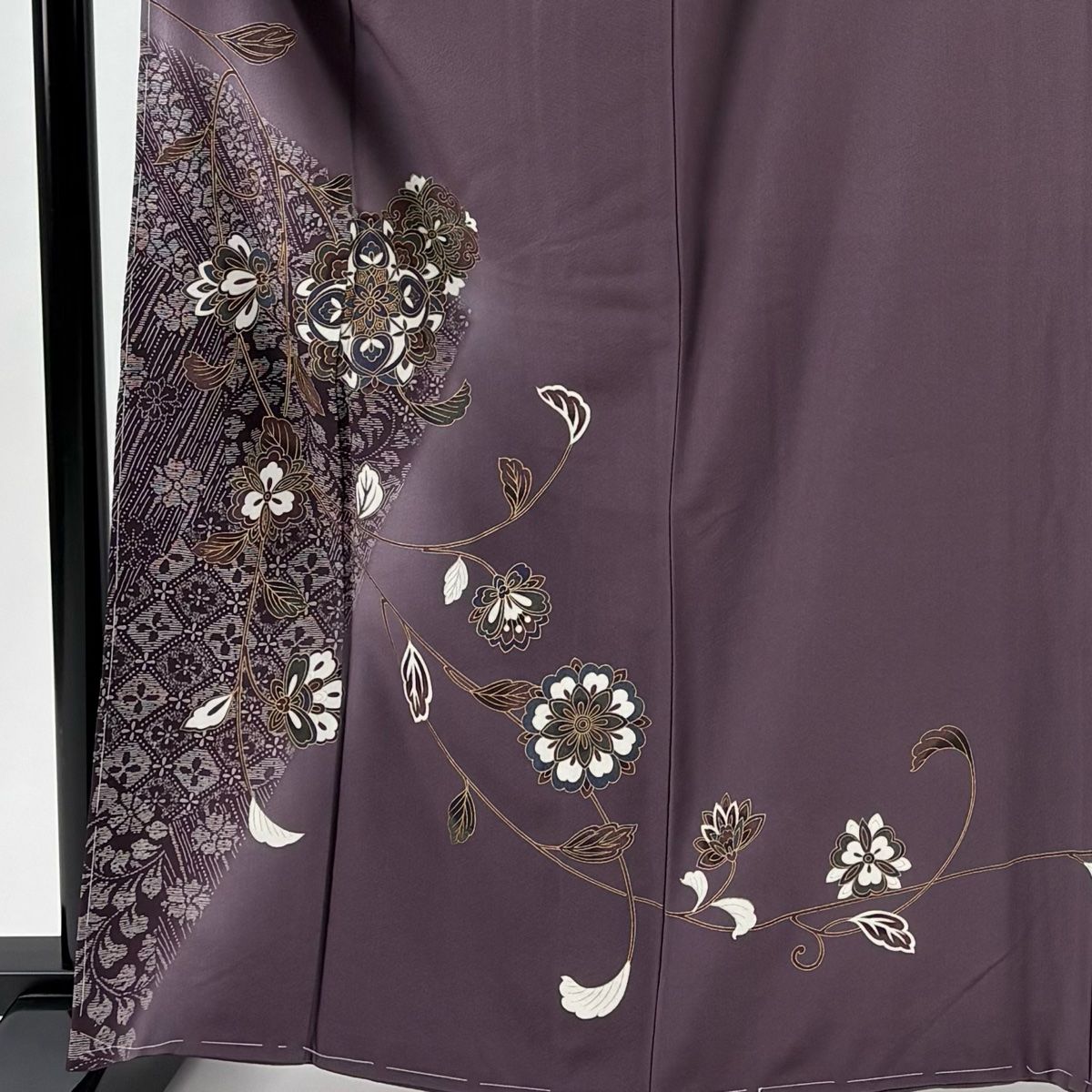 訪問着 身丈164 cm 裄丈65.5 M 袷 華文 草花 金彩 ぼかし 紫 正絹 秀品