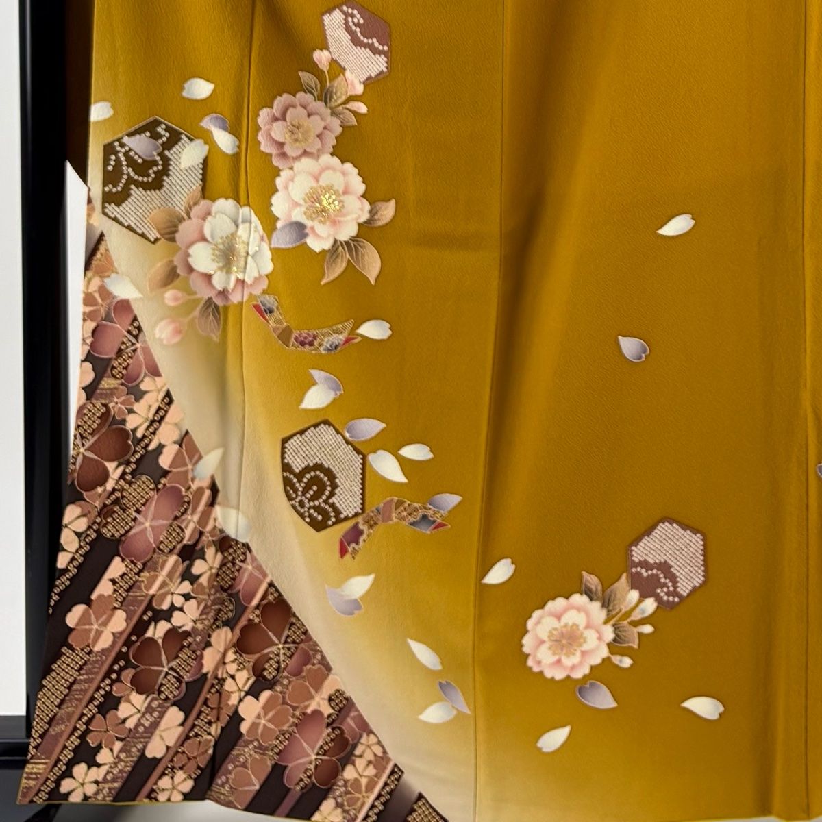 振袖 身丈163cm 裄丈66cm M 袷 桜 結び文 金彩 縮緬 山吹茶色 正絹 秀