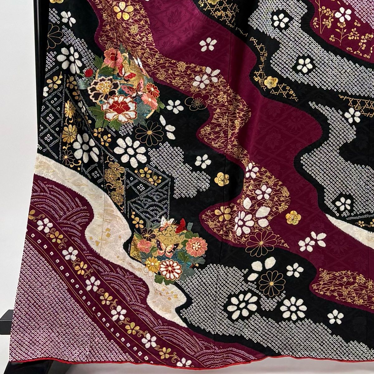 振袖 身丈165.5 cm 裄丈66 M 袷 花丸文 蝶 金糸 金彩 赤紫 正絹 秀品