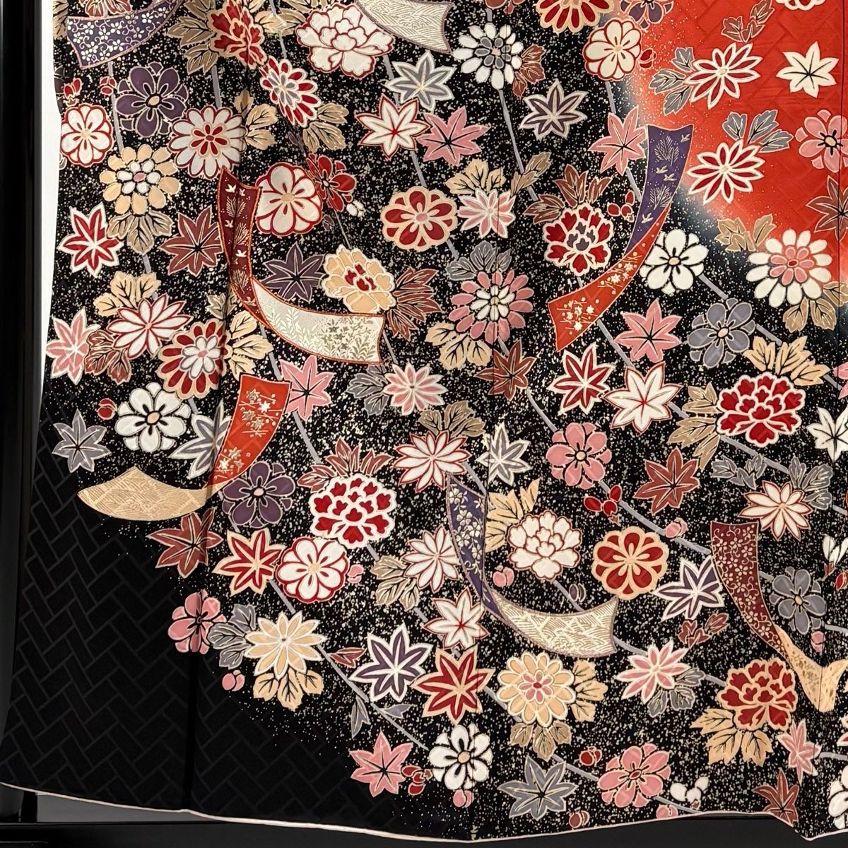 振袖 身丈158 cm 裄丈63 S 袷 短冊 草花 金彩 金糸 朱色 正絹 秀品