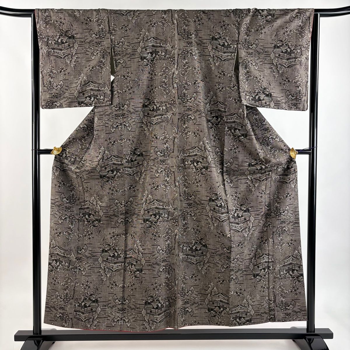 紬 身丈155.5 cm 裄丈66 M 袷 建物 樹木 焦茶色 正絹 秀品