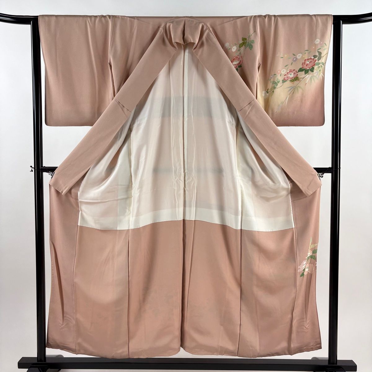 ピンクベージュ 正絹