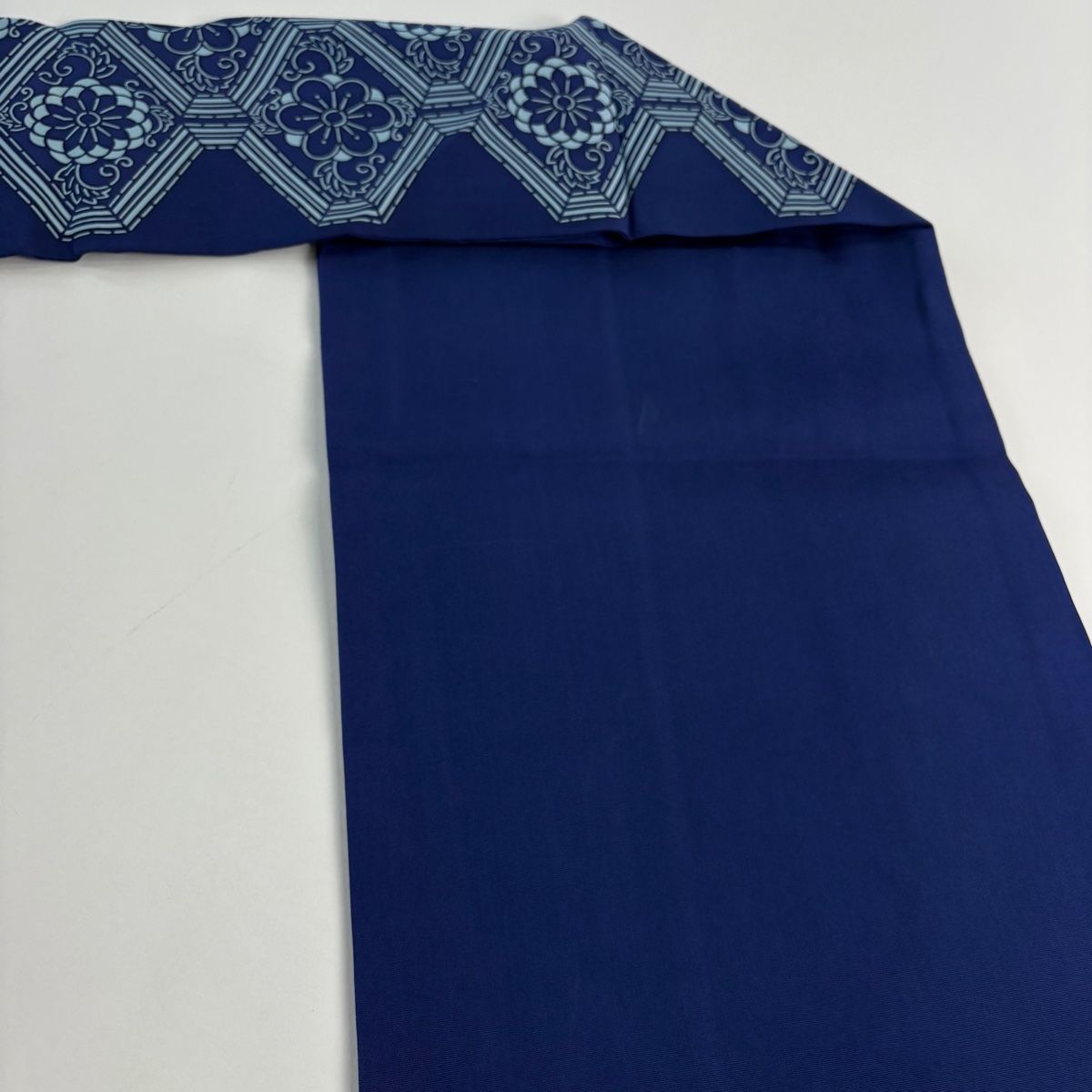 美品】 名古屋帯 秀品 花唐草 藍色 正絹 【中古】 - メルカリ