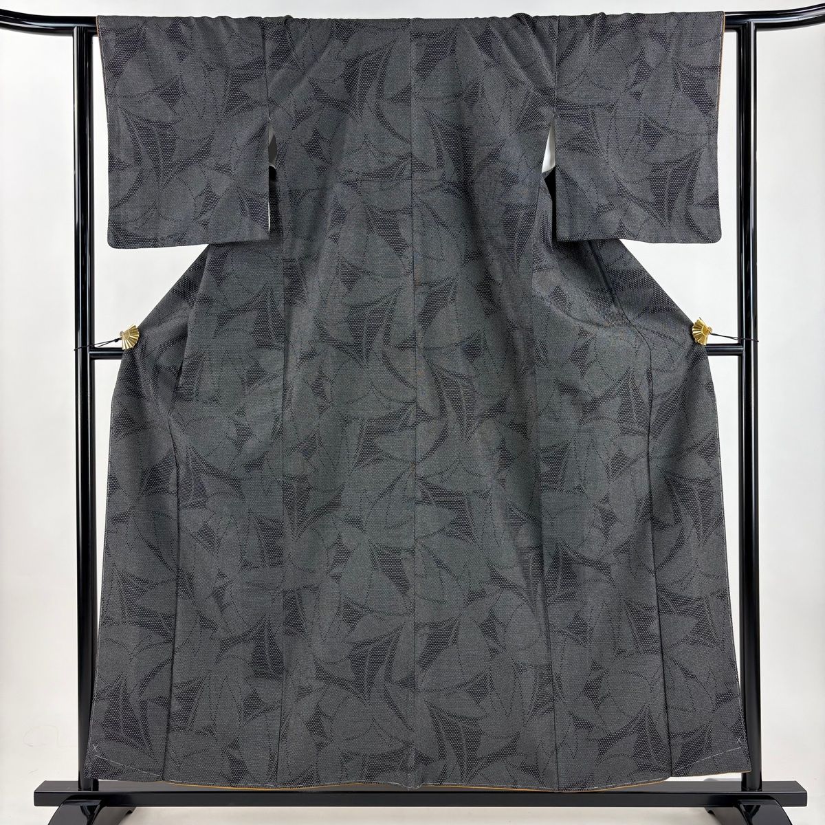 お召 身丈157 cm 裄丈63 S 袷 本塩沢 やまだ織 証紙 蝶 亀甲絣 黒 正絹