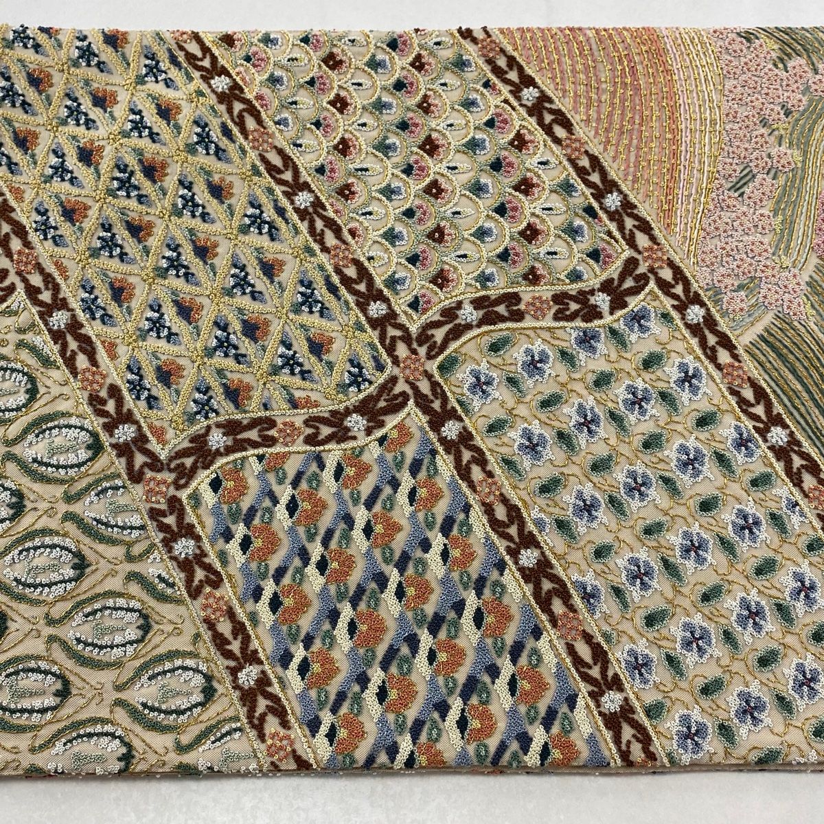  袋帯 草花 波 相良刺繍 金糸 ベージュ 全通 正絹 袋帯 帯