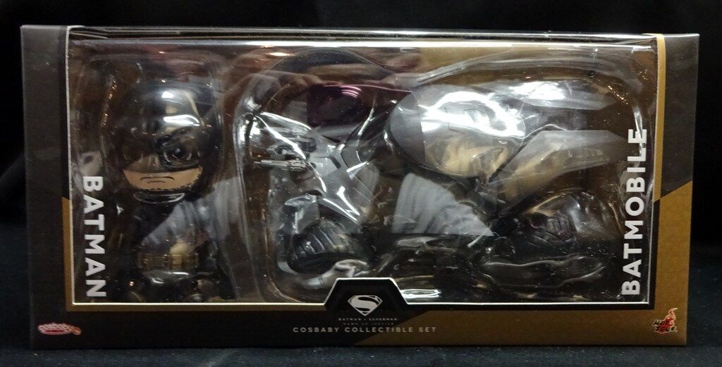 HOTTOYS COSBABY BATMAN - BATMOBILE